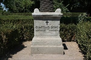 Grave-of-Giacomo-Boni
