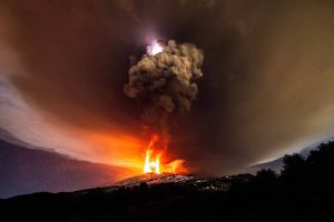 Etna Eruzione