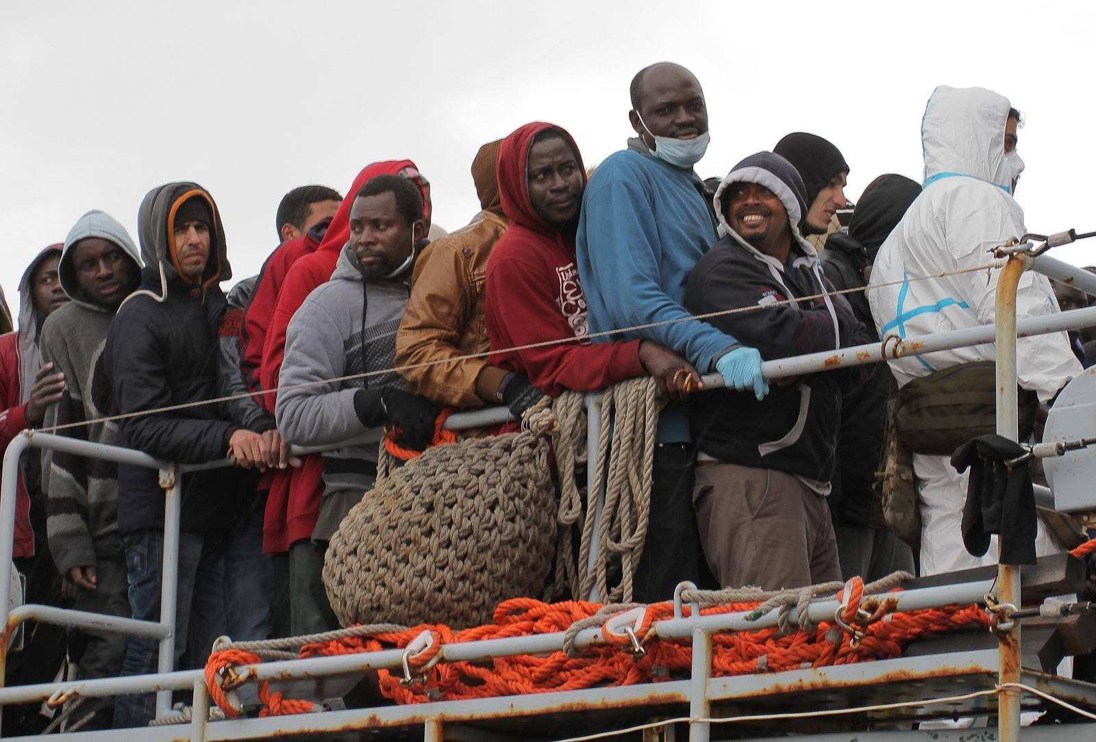 falsità sui migranti