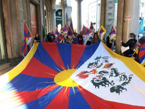 manifestazione proTibet a Milano