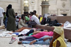 redistribuzione immigrati milano