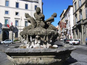 La fontana dei quattro mori, simbolo di Marino