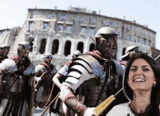 Natale di Roma a rischio. La colpa? Dell’amministrazione Raggi Natale di Roma e Virginia Raggi