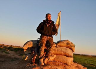 Siria, macabro annuncio dell’Isis: “Abbiamo ucciso un crociato italiano” lorenzo orsetti italiano ucciso in siria