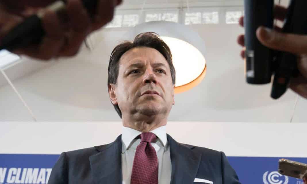 coronavirus scienza politica