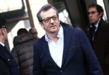 Muccino viene escluso dalla corsa agli Oscar e rosica: “In Italia chi incassa viene visto male” Gabriele Muccino contro gli Usa: "Troppo violenta"