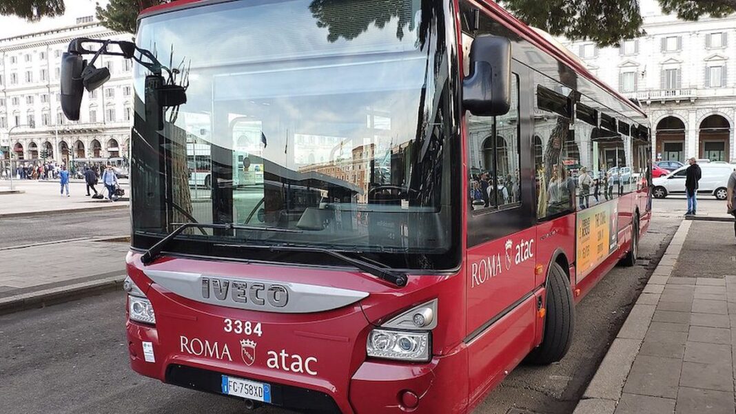 Roma, autobus