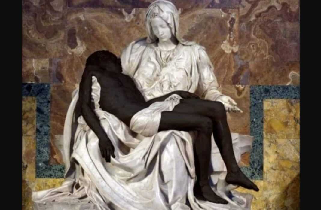 Pietà di Michelangelo, scultura