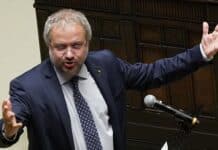Borghi attacca Conte: “Italia fondata sul lavoro, non sulla salute. Basta Dpcm” borghi