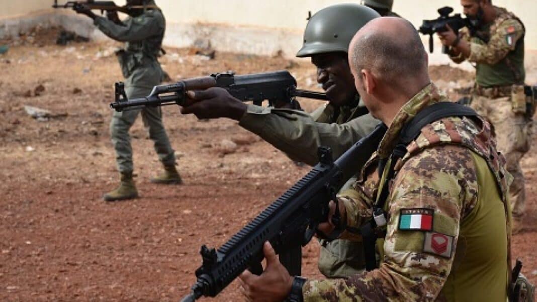 Mali, Italia