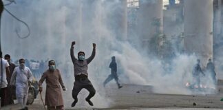 Pakistan, contro Francia