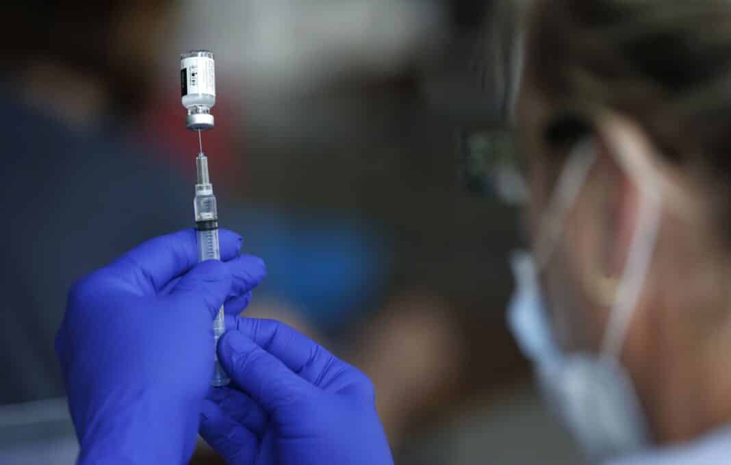 Variante Delta vaccini
