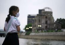 Hiroshima, 76 anni dopo: i “buoni” distratti e il minuto di silenzio negato Hiroshima, ricordo