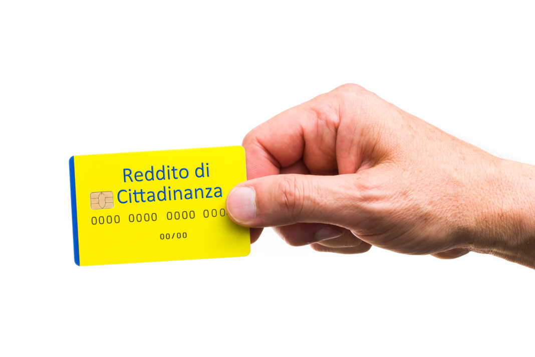barca a vela con reddito di cittadinanza