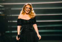 “Amo essere una donna”, e gli Lgbt la massacrano: la cantante Adele come J.K. Rowling adele