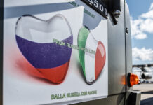 La Russia ci avverte: “Vi abbiamo aiutato con il Covid, ci sanzionate? Per voi conseguenze irreversibili” russia italia covid sanzioni