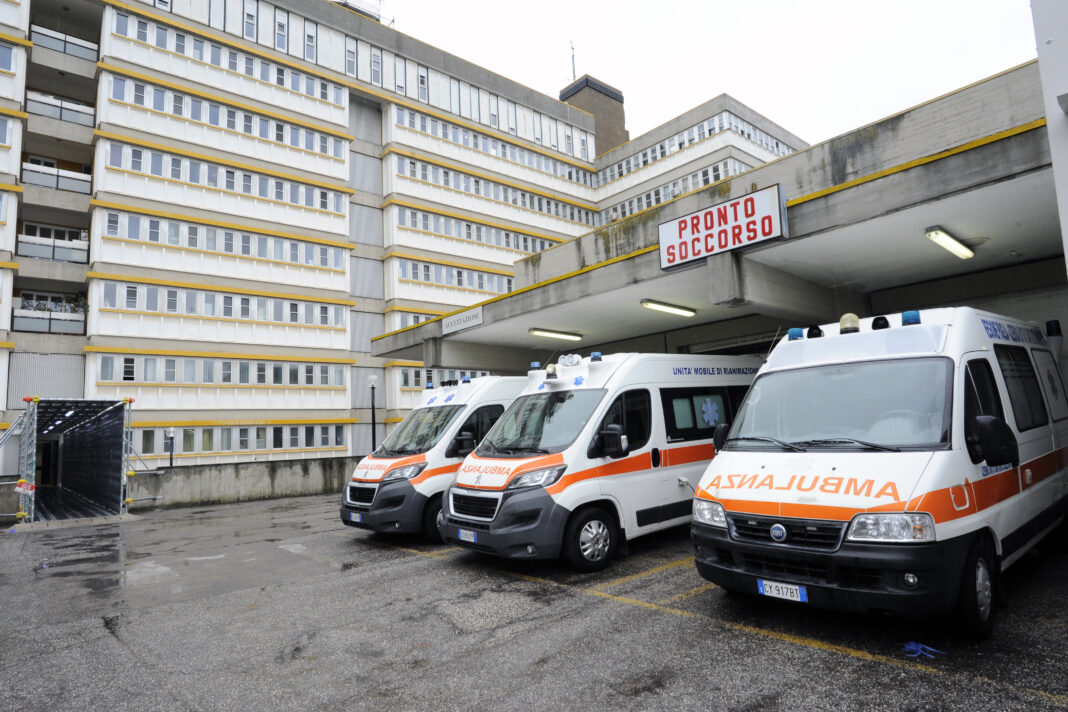 ambulanze, ospedale
