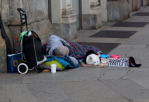 Il dramma dei senzatetto: ecco l’Italia della povertà dramma senzatetto Italia