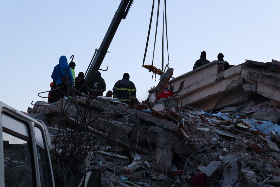 Terremoto turchia denuncia spagnoli