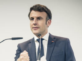 Macron riforma pensioni