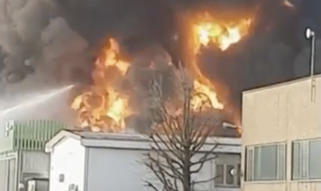 Novara incendio chimico