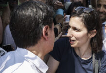 Guarda un po’, Pd e M5s potrebbero allearsi: fingiamo sorpresa Pd M5s inciucio