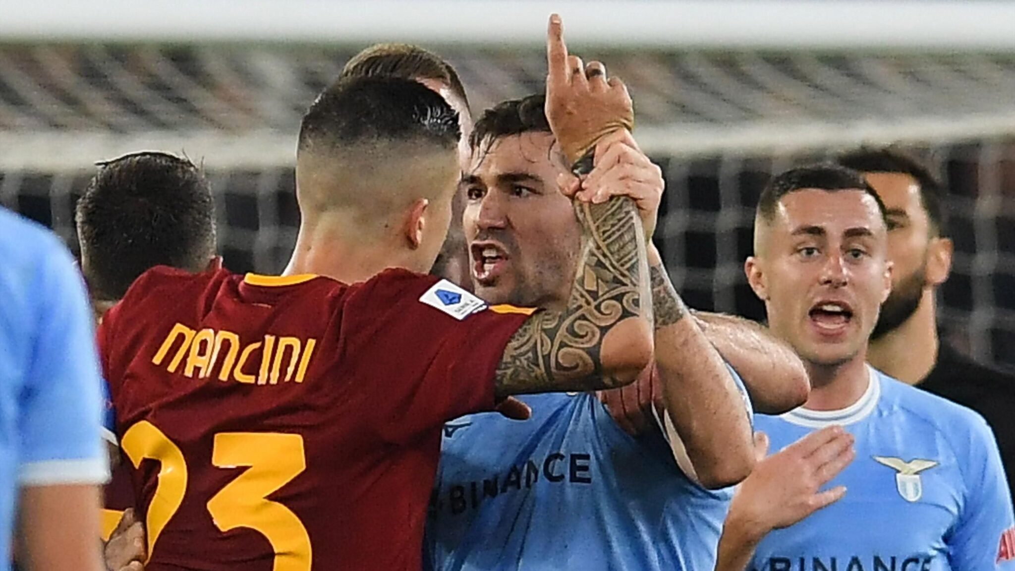 Lazio Roma il derby totale nel Paese del campanile
