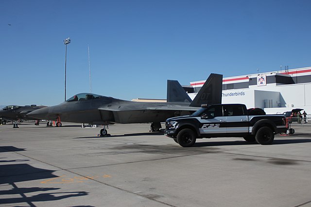 F-22 Raptor problemi