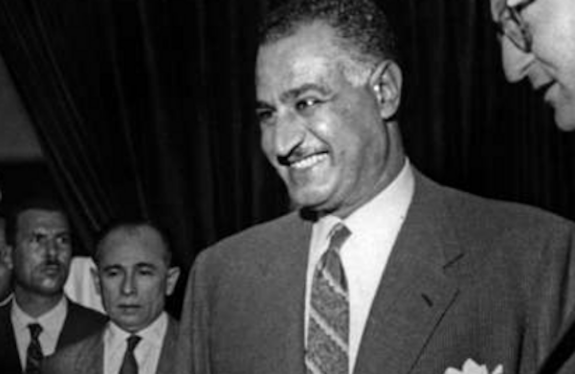 nazionalizzazione Suez Nasser