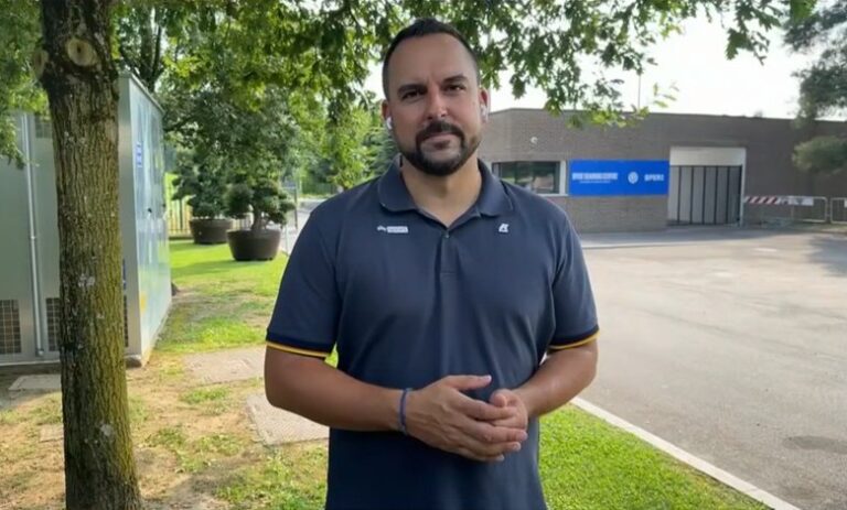 Inter, Barzaghi: “Chivu ha scalato una montagna e superato l’ostacolo, ecco i suoi meriti” Inter, Barzaghi: “Chivu ha scalato una montagna e superato l’ostacolo, ecco i suoi meriti”