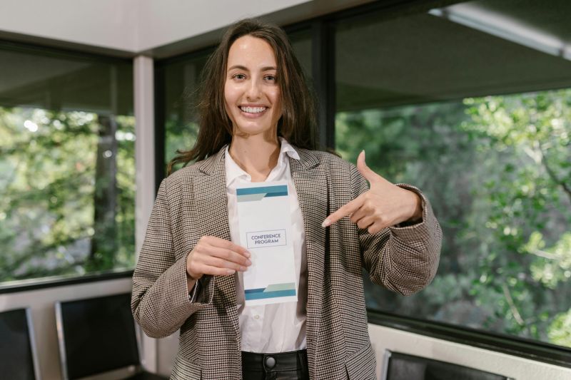 Promuovere il tuo business: volantini e brochure funzionano ancora? Promuovere il tuo business: volantini e brochure funzionano ancora?