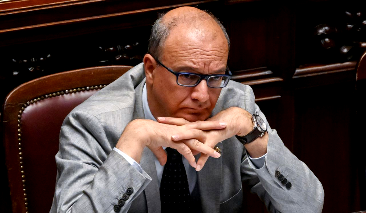 Educazione sessuo affettiva: la retromarcia del governo e la visione politica che non c’è