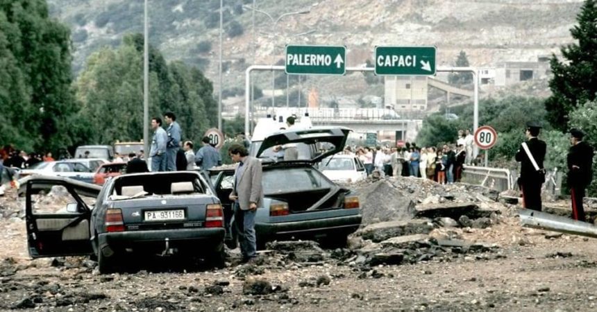 oltre la retorica di capaci quando l8217antifascismo copia i metodi della mafia da Ilprimatonazionale.it oltre la retorica di capaci quando l8217antifascismo copia i metodi della mafia