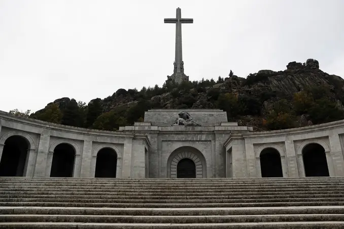 i becchini della storia la furia profanatrice di sanchez sulla valle de los ca237dos da Ilprimatonazionale.it i becchini della storia la furia profanatrice di sanchez sulla valle de los ca237dos