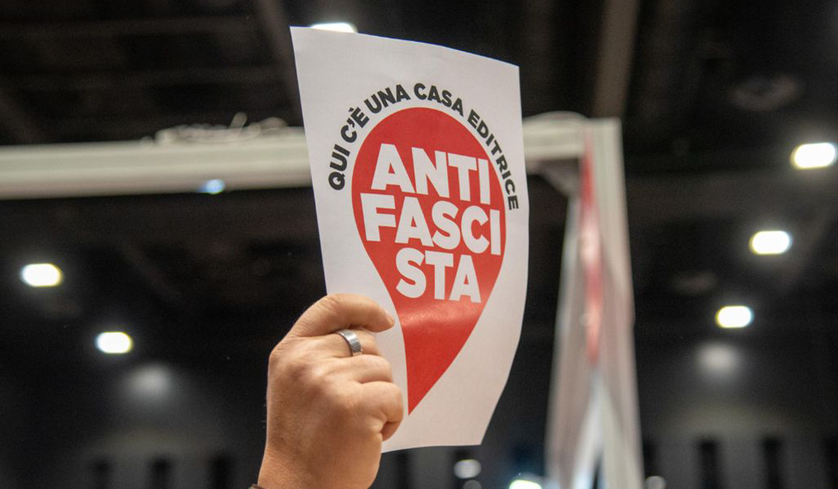 pi249 libri pi249 liberi si arrende il patentino antifascista lo ha affossato chi ha detto no da Ilprimatonazionale.it pi249 libri pi249 liberi si arrende il patentino antifascista lo ha affossato chi ha detto no